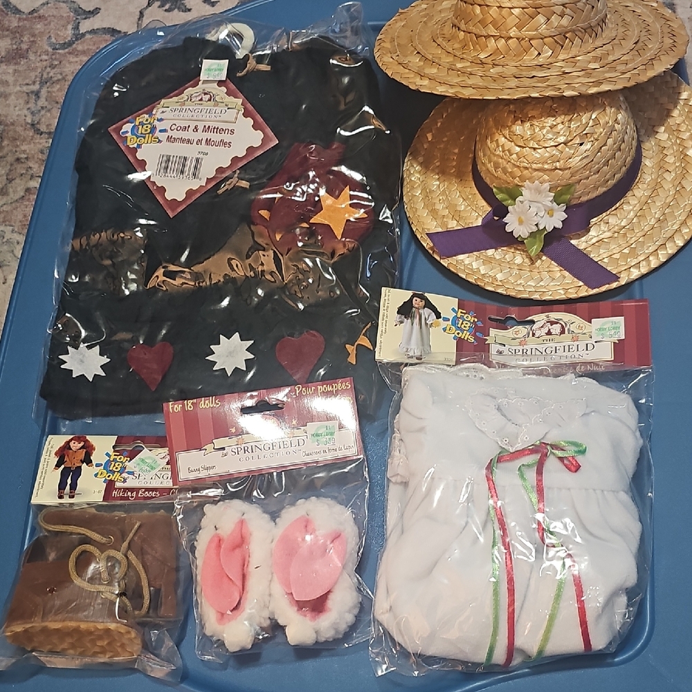 Doll Accessories Set with Hat and Mittens